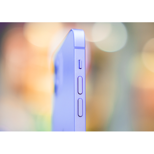 iPhone 12 Used