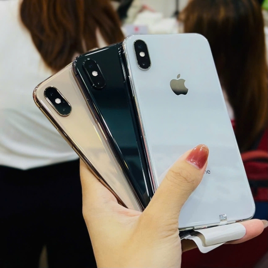 iPhone Xs Used
