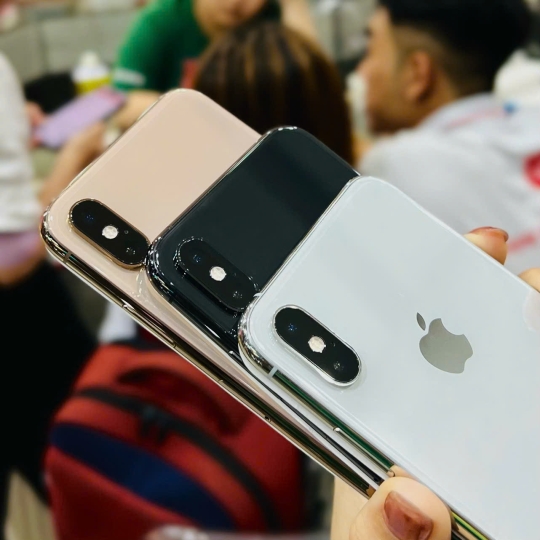 iPhone Xs Used
